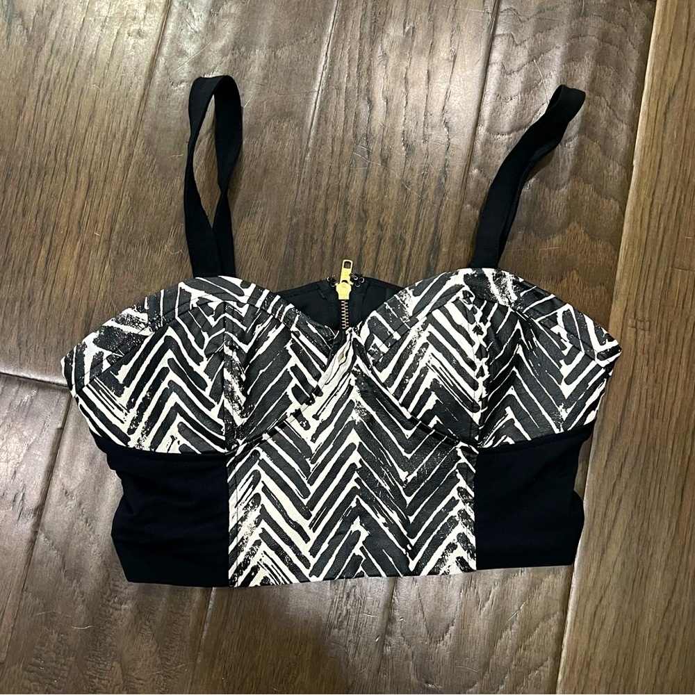 MINKPINK Crop Top